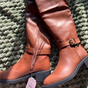 Elegant Brown Leather Knee-High Riding Boots